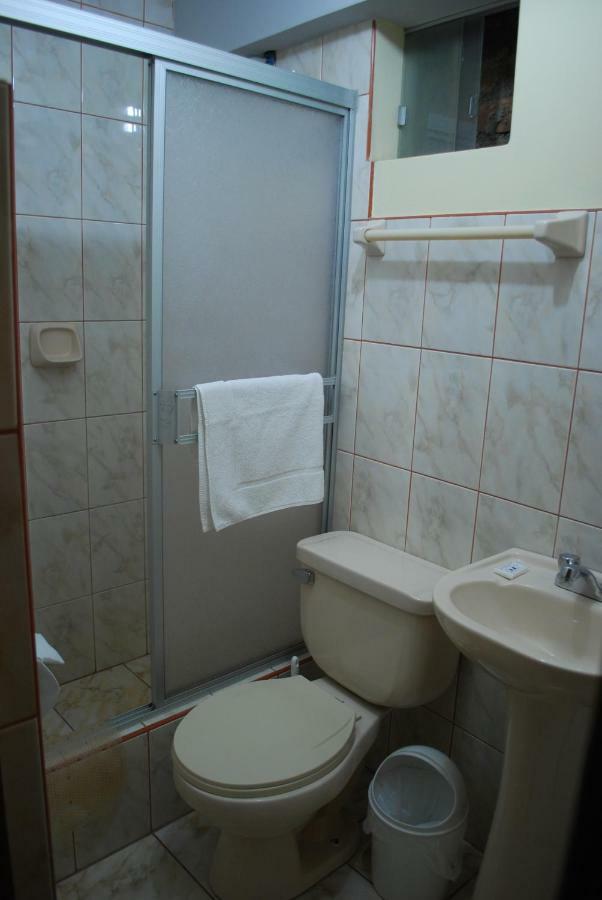 Morales Guest House 와라스 외부 사진