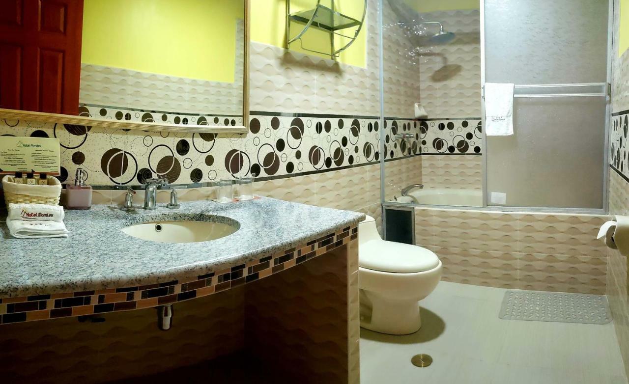 Morales Guest House 와라스 외부 사진